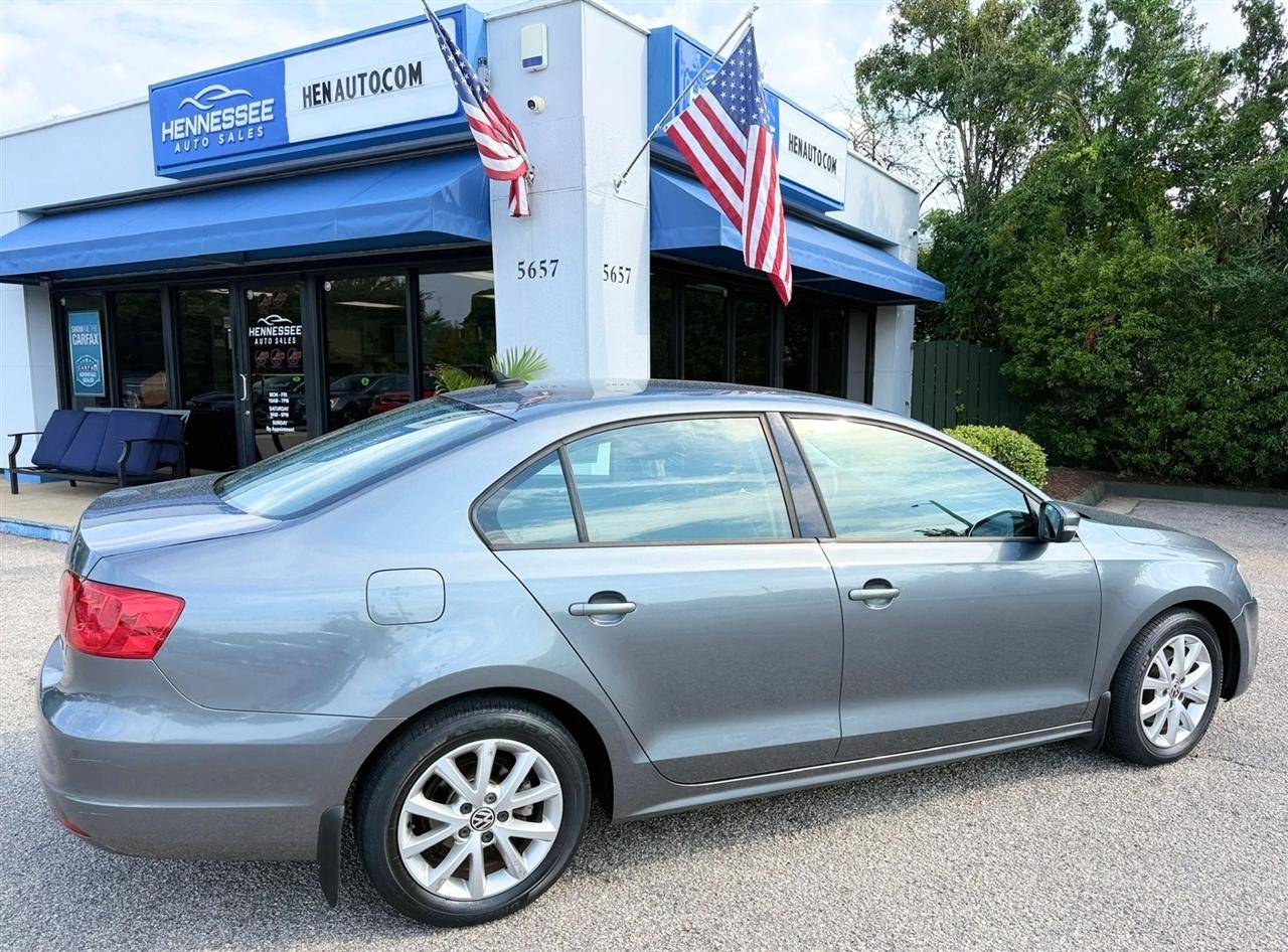 Volkswagen Jetta Sedan 4dr Manual SE PZEV 2012