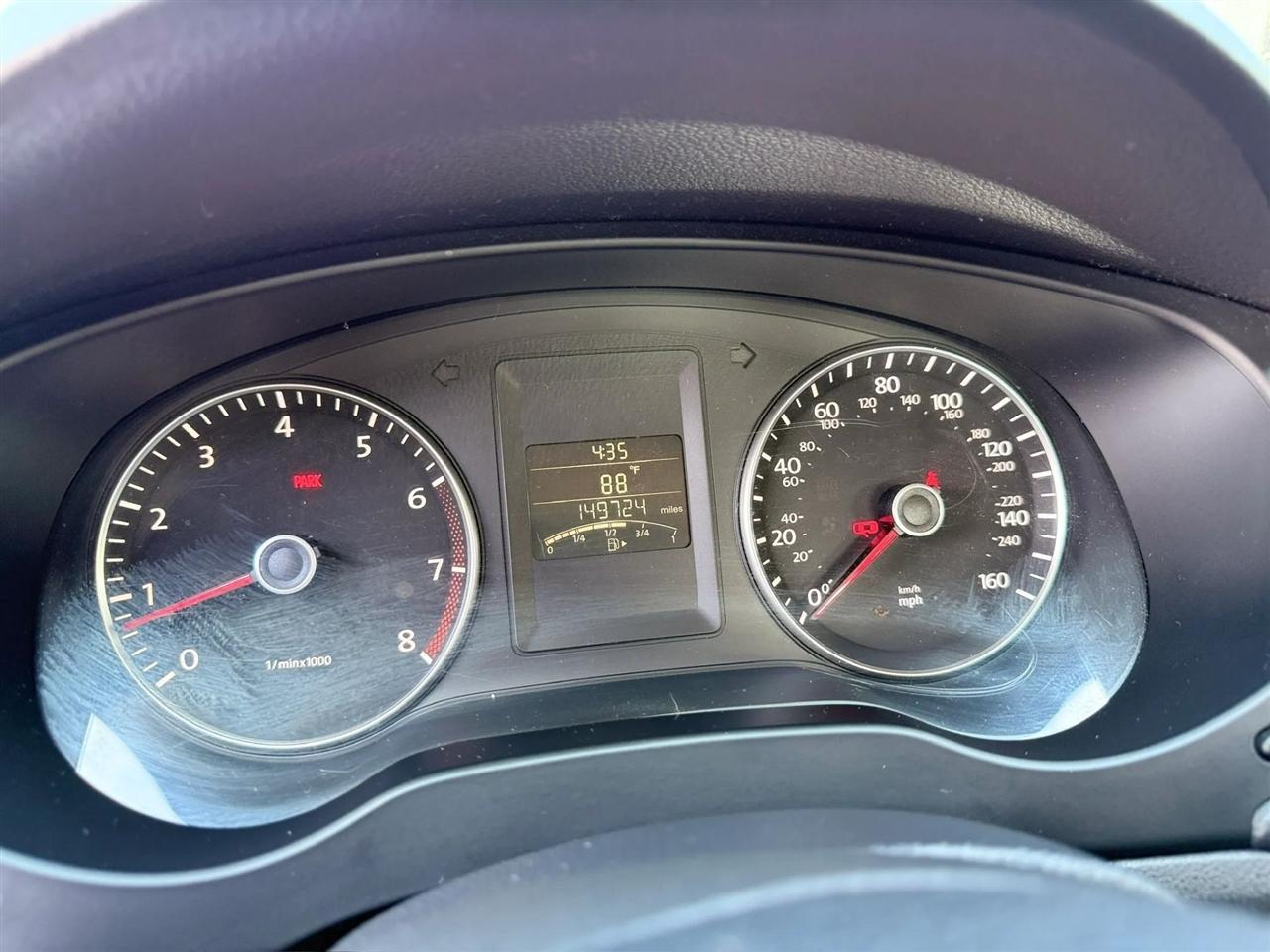 Volkswagen Jetta Sedan 4dr Manual SE PZEV 2012