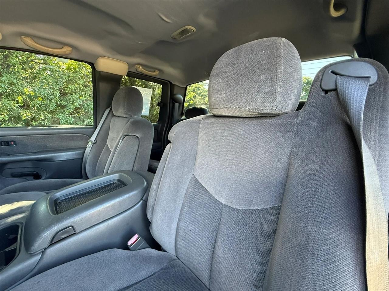 GMC Sierra 1500 Ext Cab 143.5" WB 4WD SLE 2003