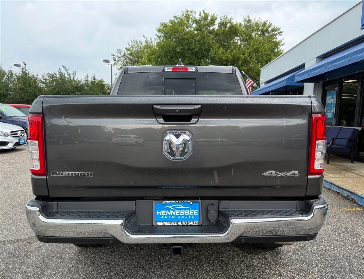 RAM 1500 Big Horn 4x4 Crew Cab 5'7" Box 2022