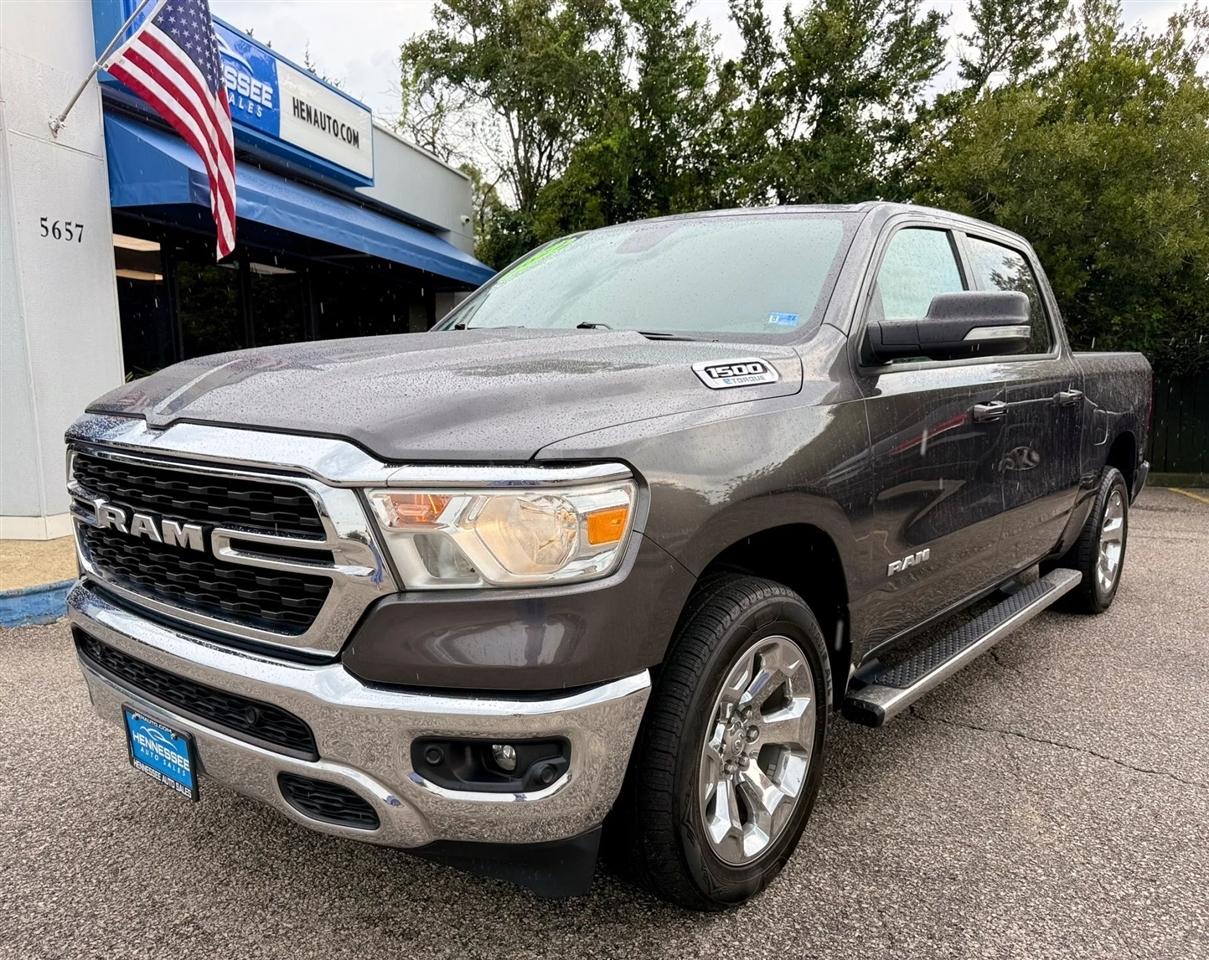 RAM 1500 Big Horn 4x4 Crew Cab 5'7" Box 2022