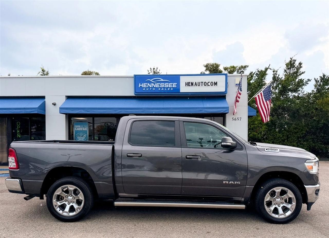 RAM 1500 Big Horn 4x4 Crew Cab 5'7" Box 2022