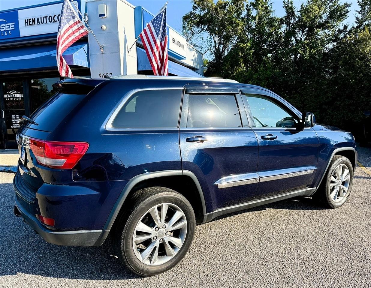 Jeep Grand Cherokee RWD 4dr Laredo 2013