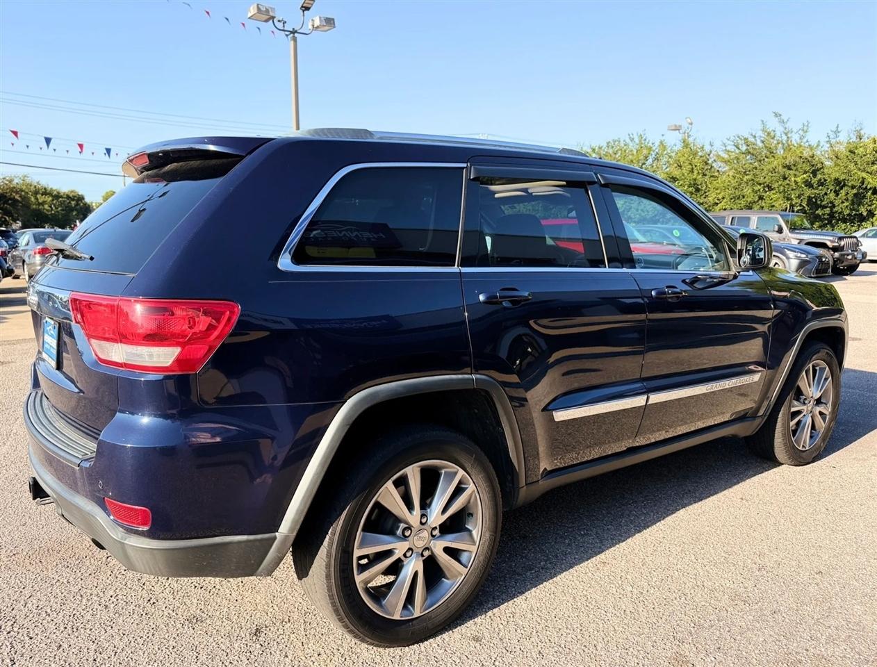 Jeep Grand Cherokee RWD 4dr Laredo 2013