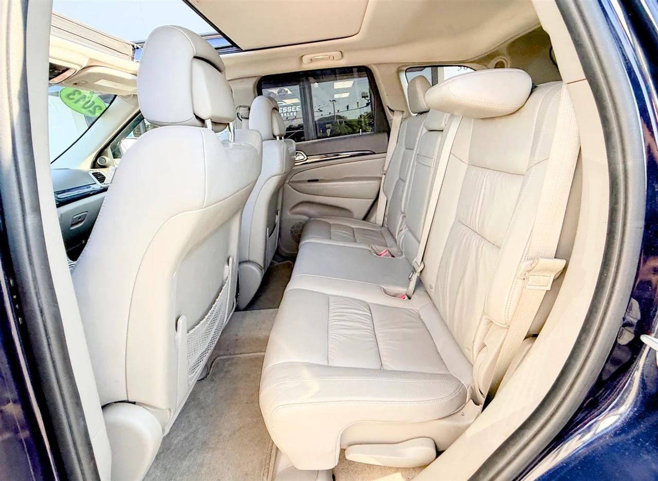 Jeep Grand Cherokee RWD 4dr Laredo 2013