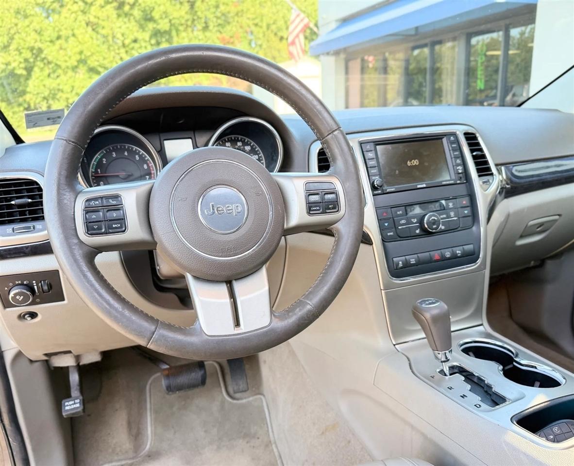 Jeep Grand Cherokee RWD 4dr Laredo 2013