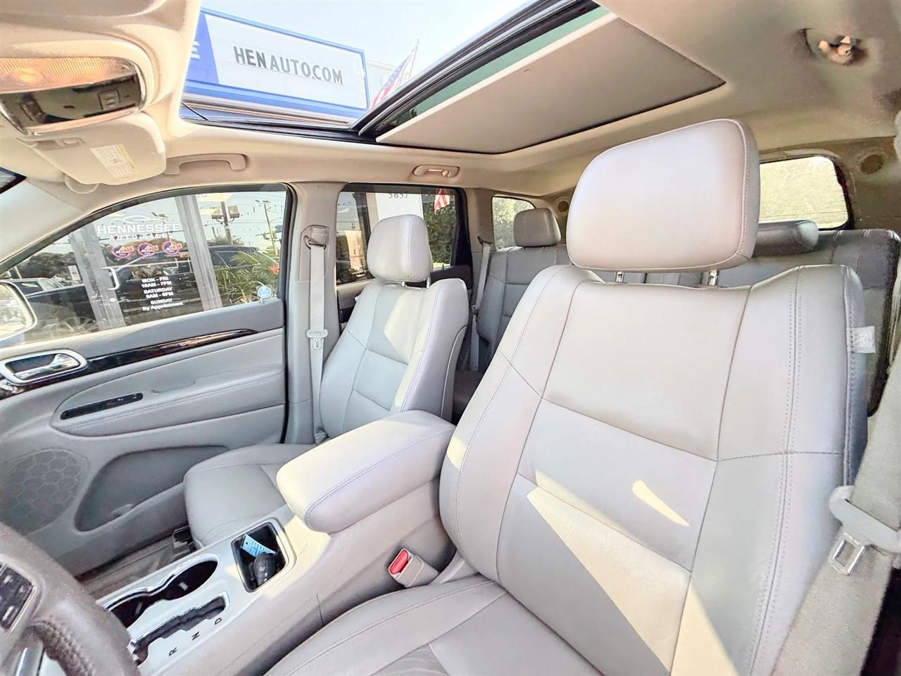 Jeep Grand Cherokee RWD 4dr Laredo 2013