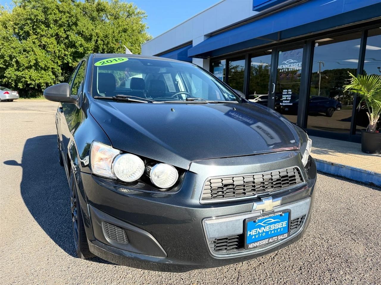 Chevrolet Sonic 4dr Sdn Auto LTZ 2015