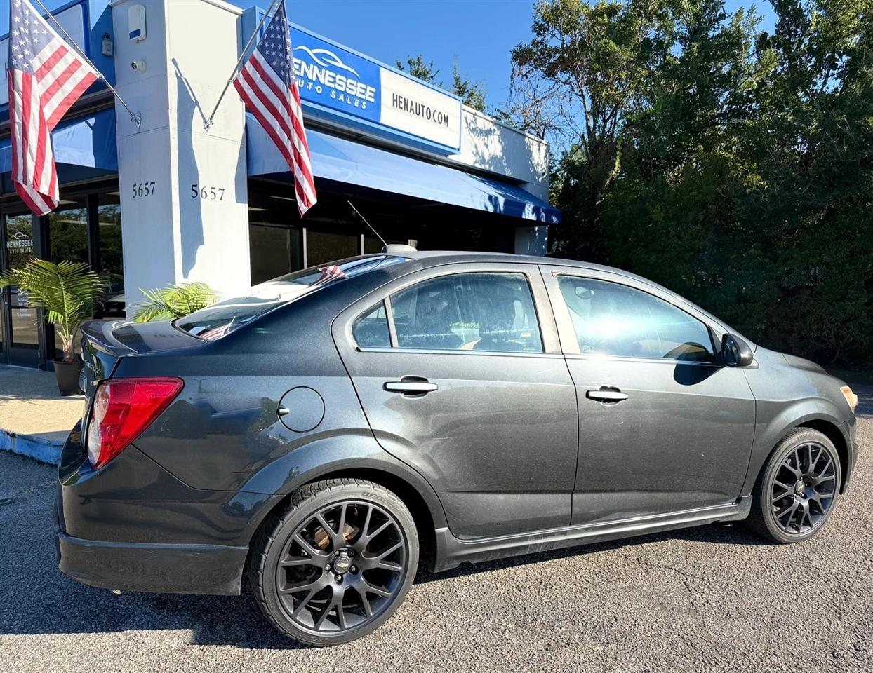 Chevrolet Sonic 4dr Sdn Auto LTZ 2015