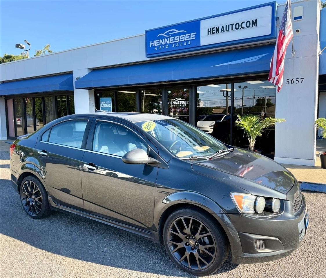 Chevrolet Sonic 4dr Sdn Auto LTZ 2015