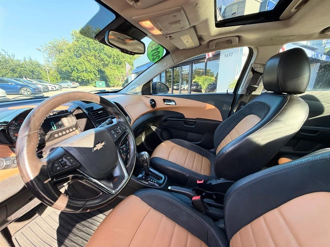 Chevrolet Sonic 4dr Sdn Auto LTZ 2015