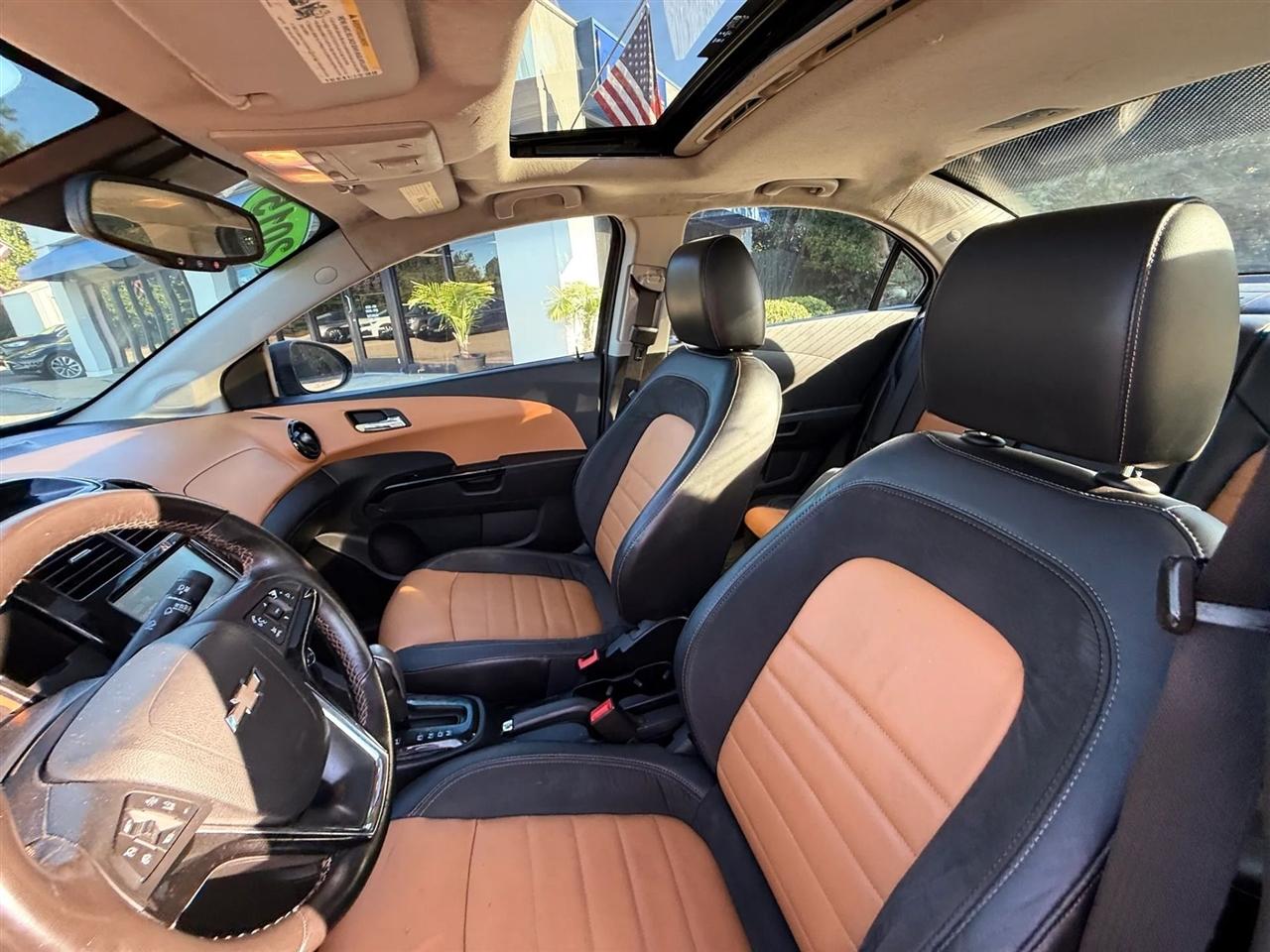 Chevrolet Sonic 4dr Sdn Auto LTZ 2015
