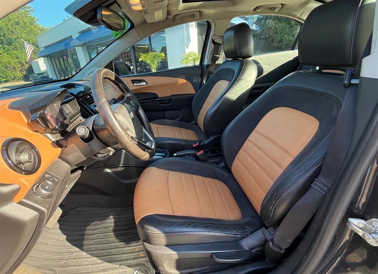 Chevrolet Sonic 4dr Sdn Auto LTZ 2015