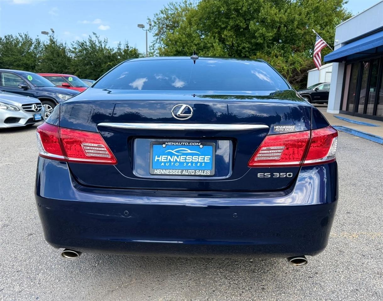 Lexus ES 350 4dr Sdn 2012
