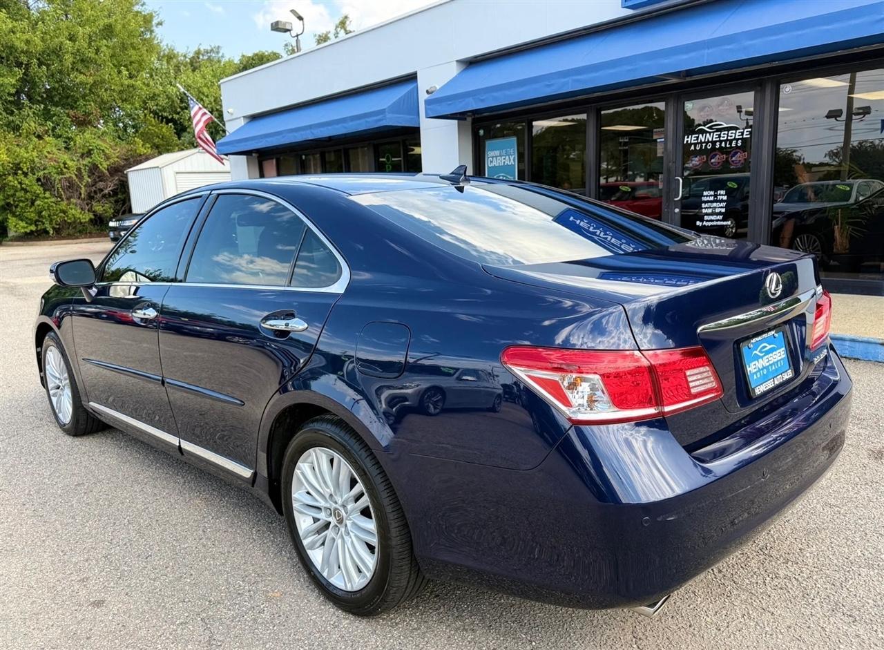 Lexus ES 350 4dr Sdn 2012