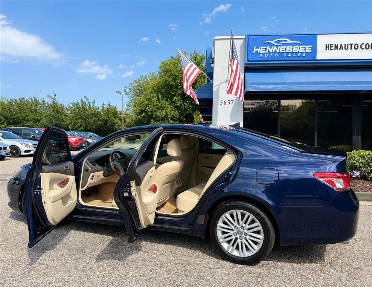 Lexus ES 350 4dr Sdn 2012