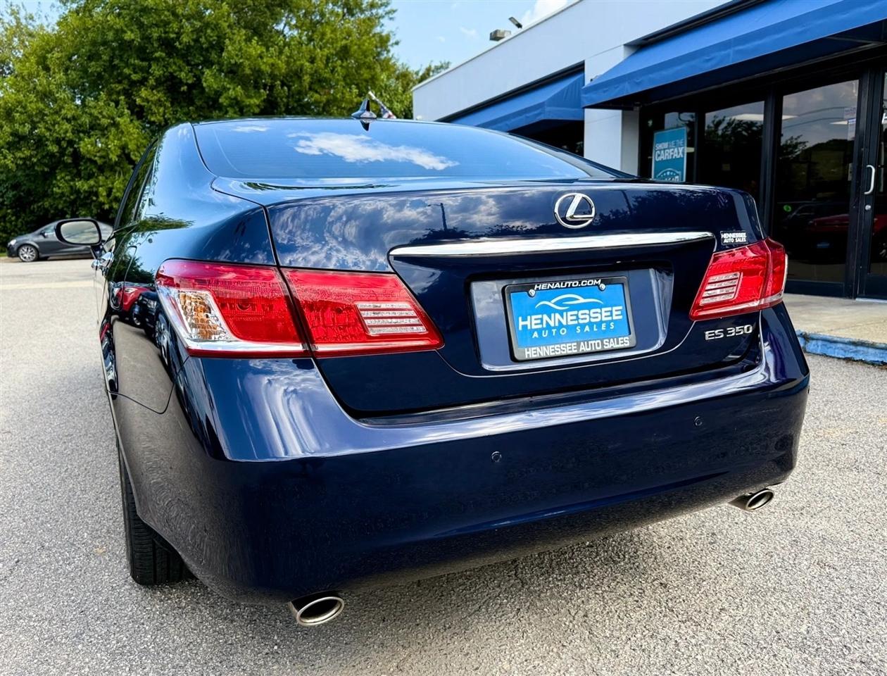Lexus ES 350 4dr Sdn 2012