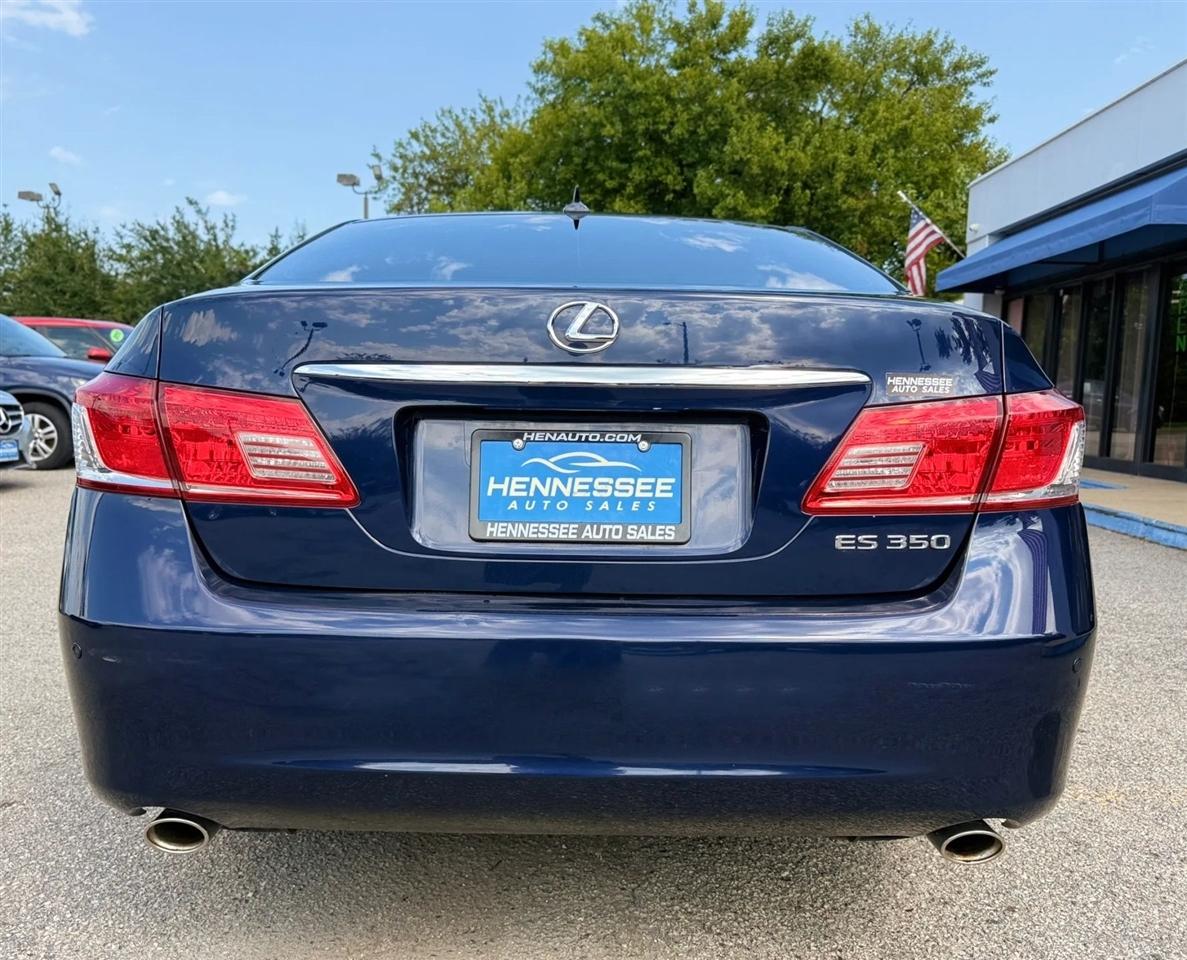 Lexus ES 350 4dr Sdn 2012