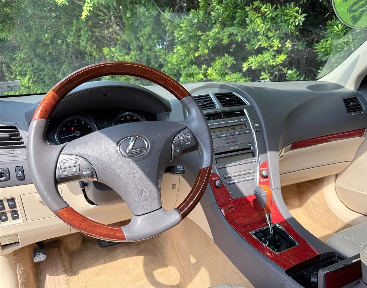 Lexus ES 350 4dr Sdn 2012