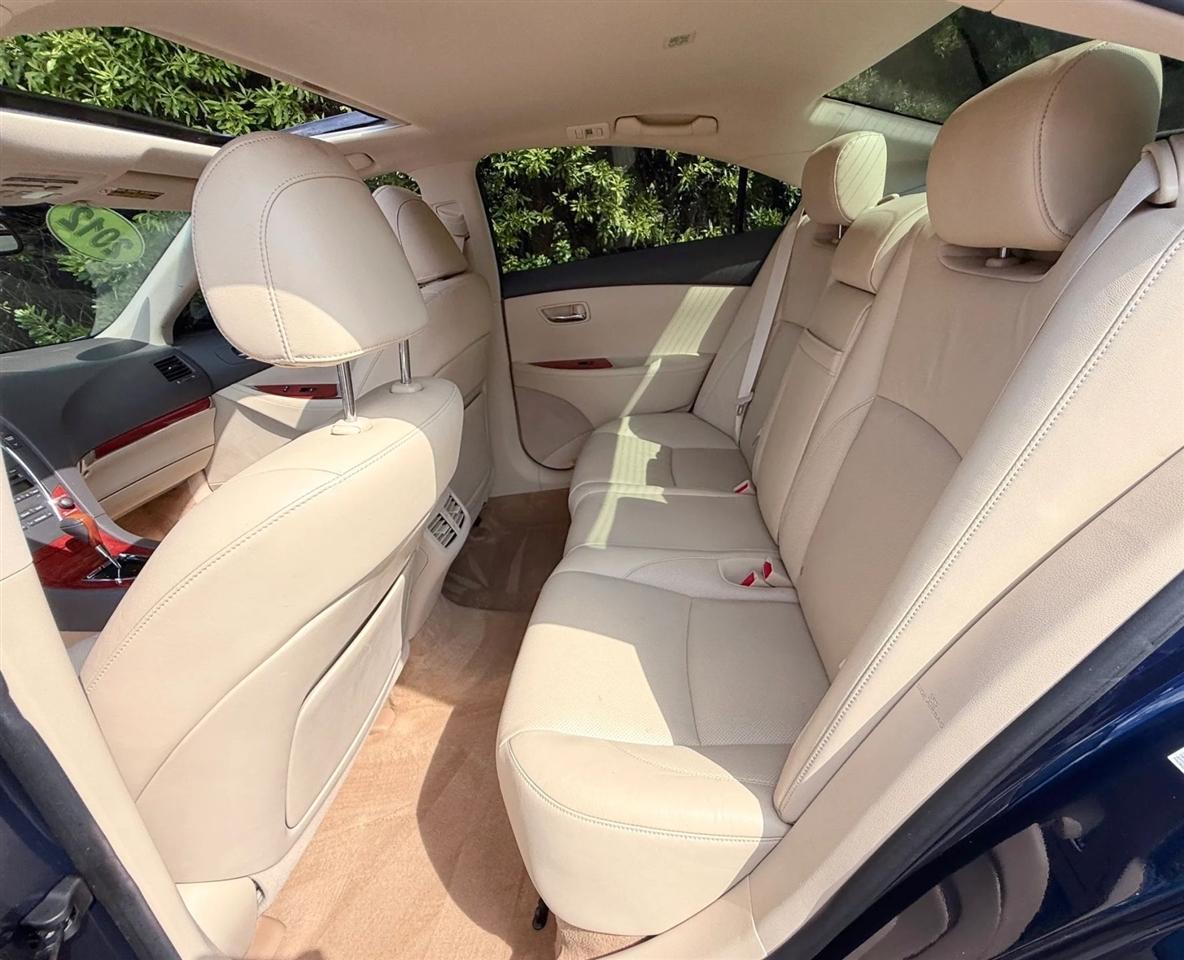 Lexus ES 350 4dr Sdn 2012