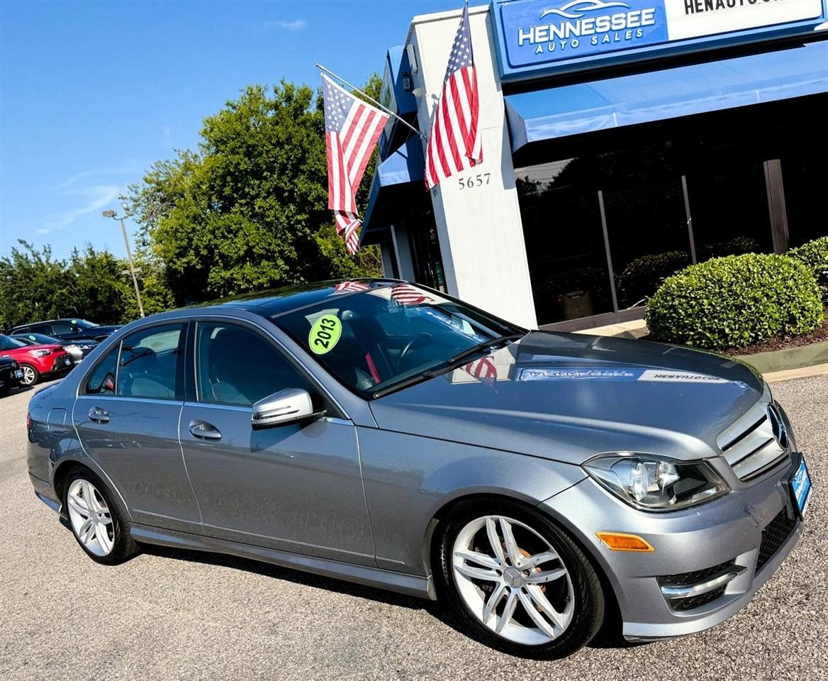 Mercedes-Benz C-Class 4dr Sdn C 300 Sport 4MATIC 2013