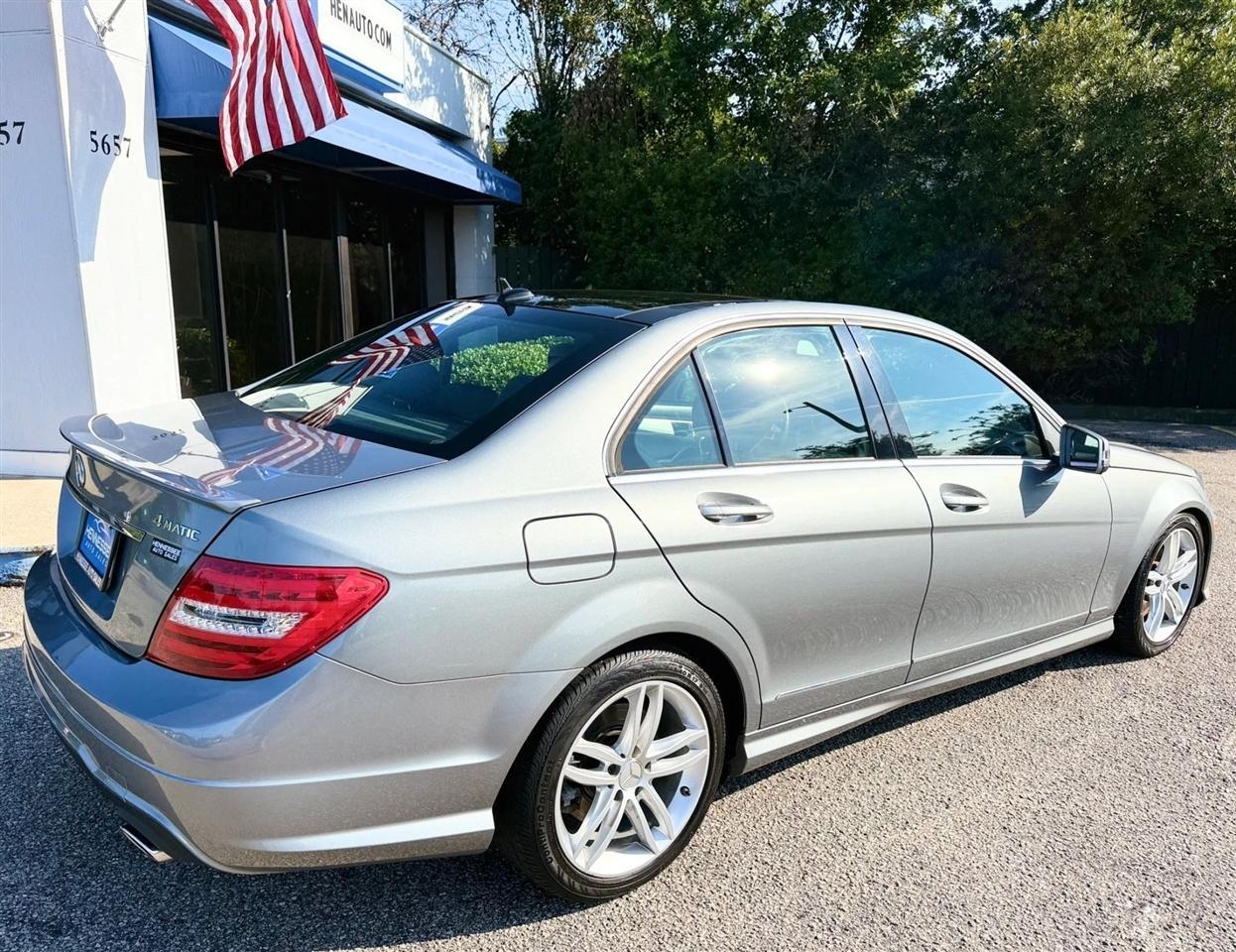 Mercedes-Benz C-Class 4dr Sdn C 300 Sport 4MATIC 2013