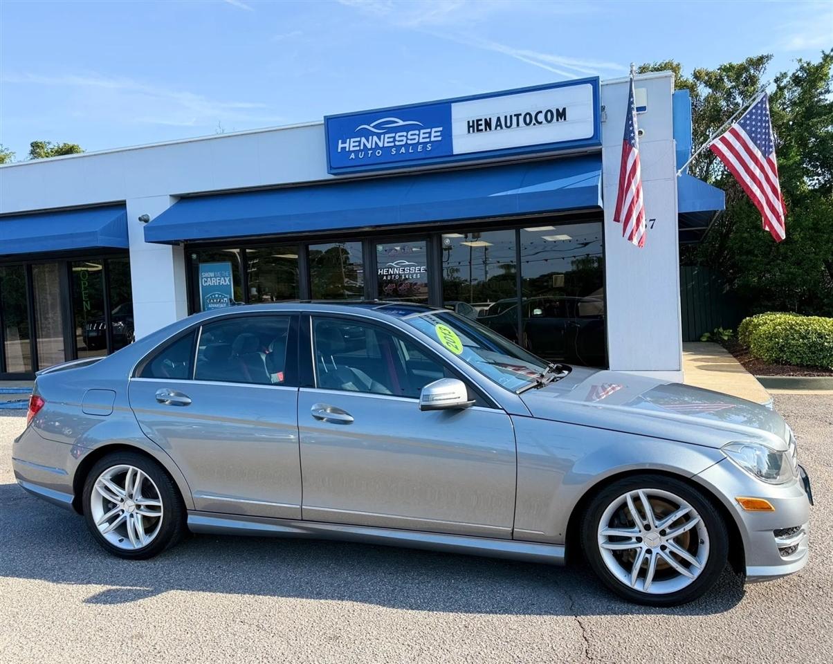 Mercedes-Benz C-Class 4dr Sdn C 300 Sport 4MATIC 2013