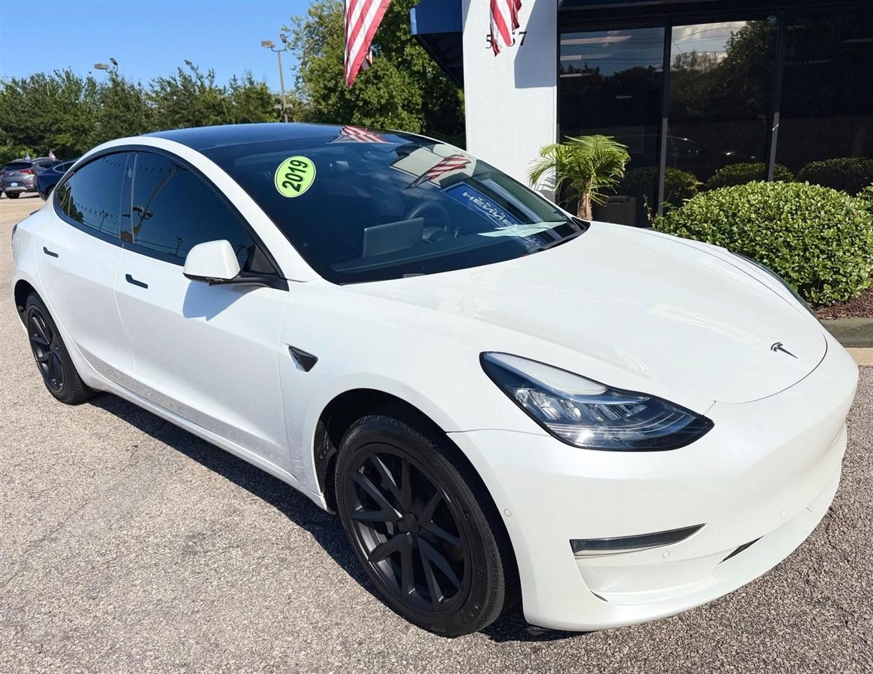 Tesla Model 3 Mid Range RWD *Ltd Avail* 2019