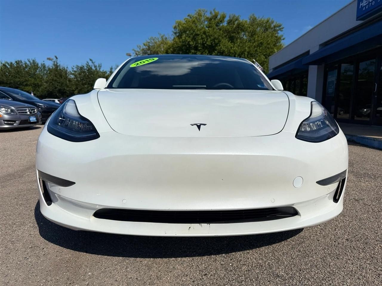 Tesla Model 3 Mid Range RWD *Ltd Avail* 2019