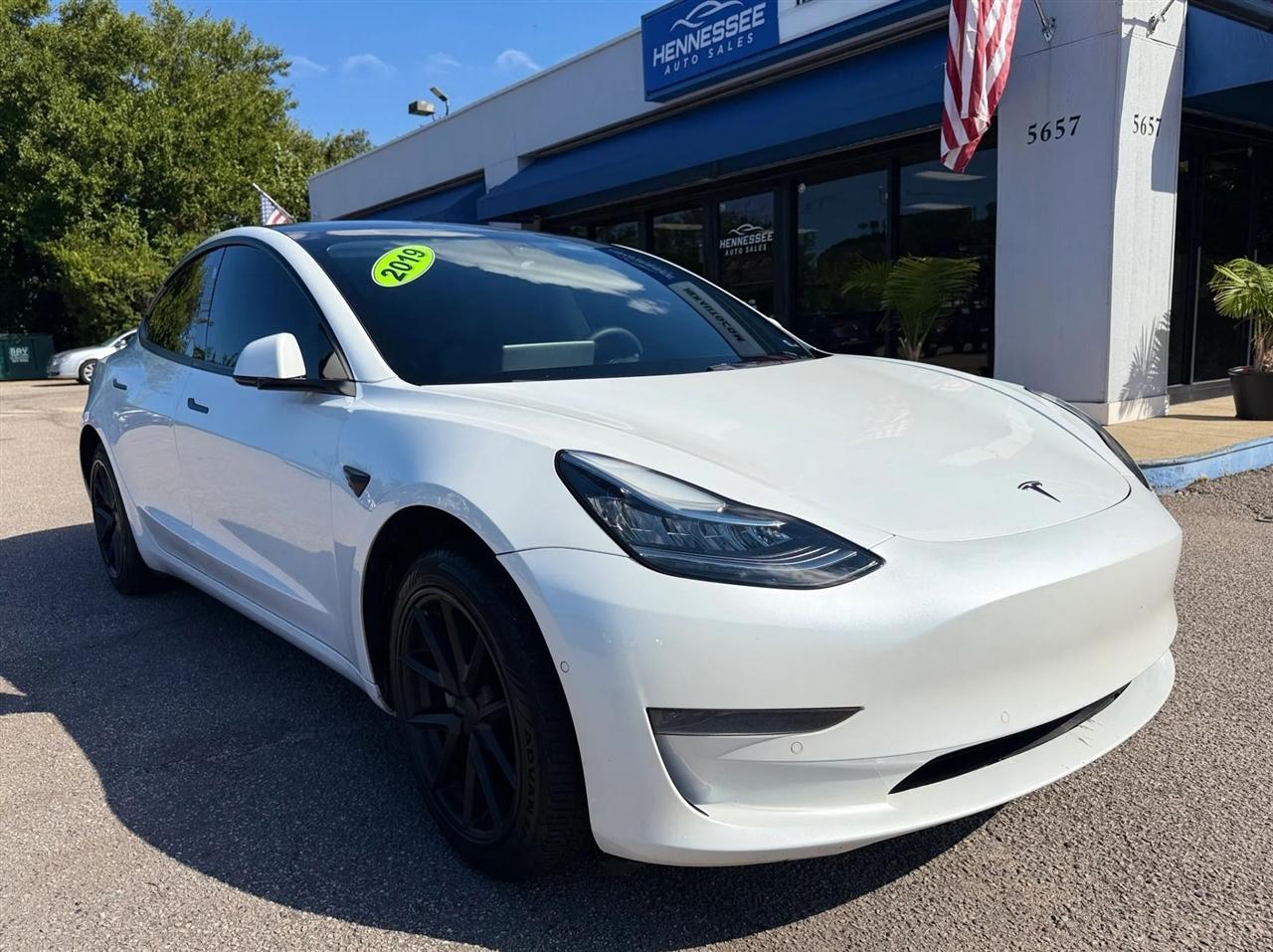 Tesla Model 3 Mid Range RWD *Ltd Avail* 2019