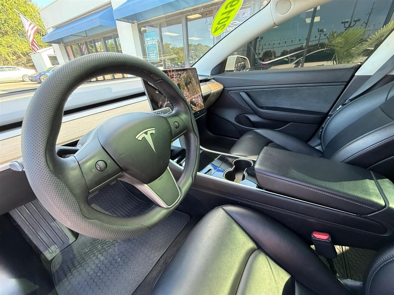 Tesla Model 3 Mid Range RWD *Ltd Avail* 2019