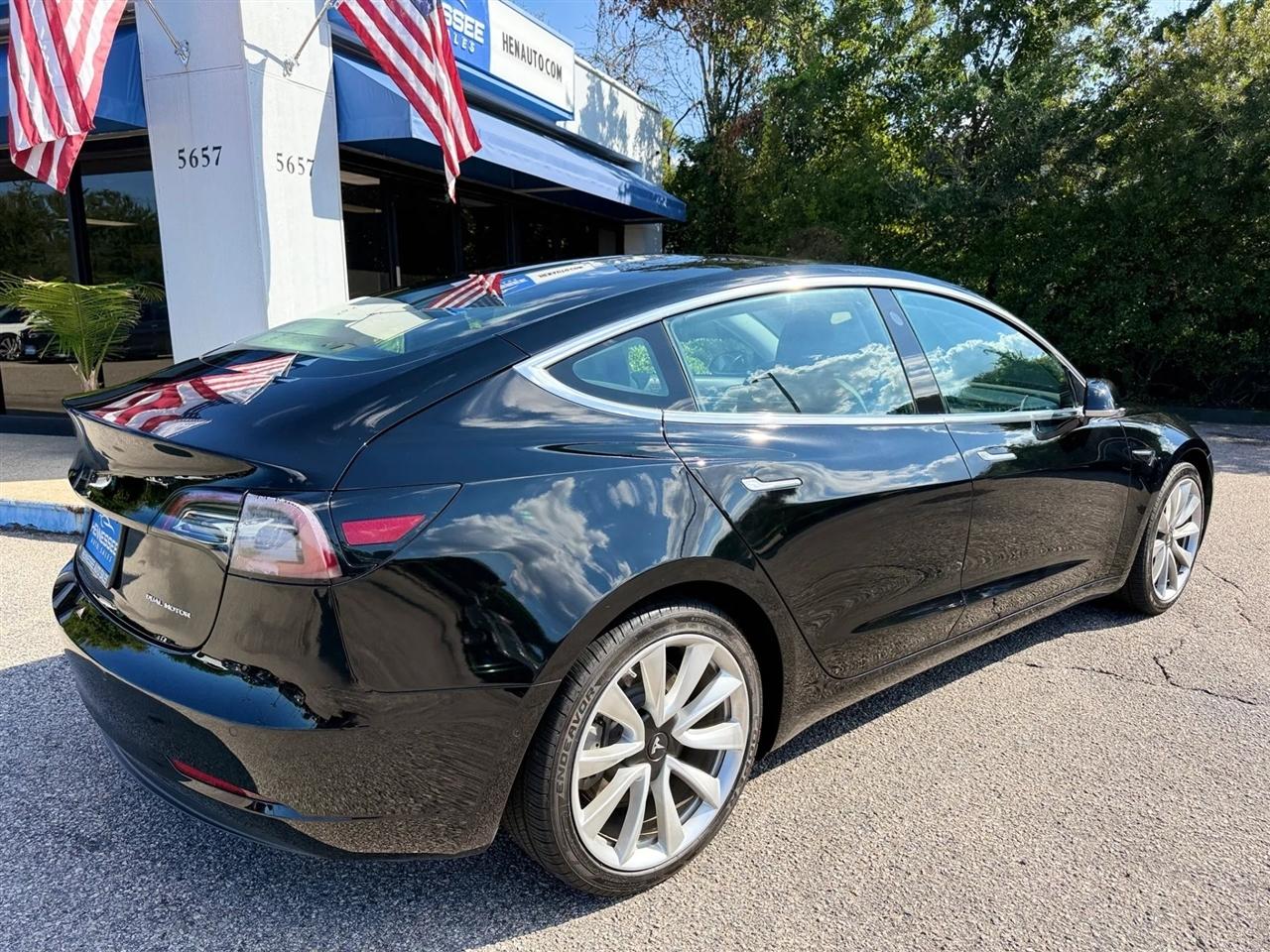 Tesla Model 3 Long Range Battery AWD 2018
