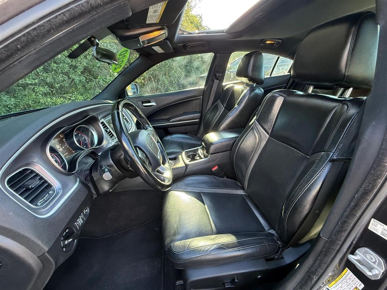 Dodge Charger SXT RWD 2020