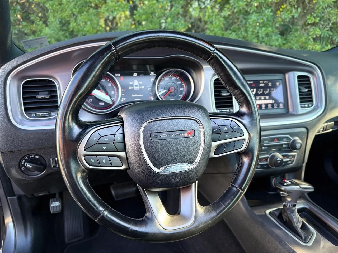 Dodge Charger SXT RWD 2020