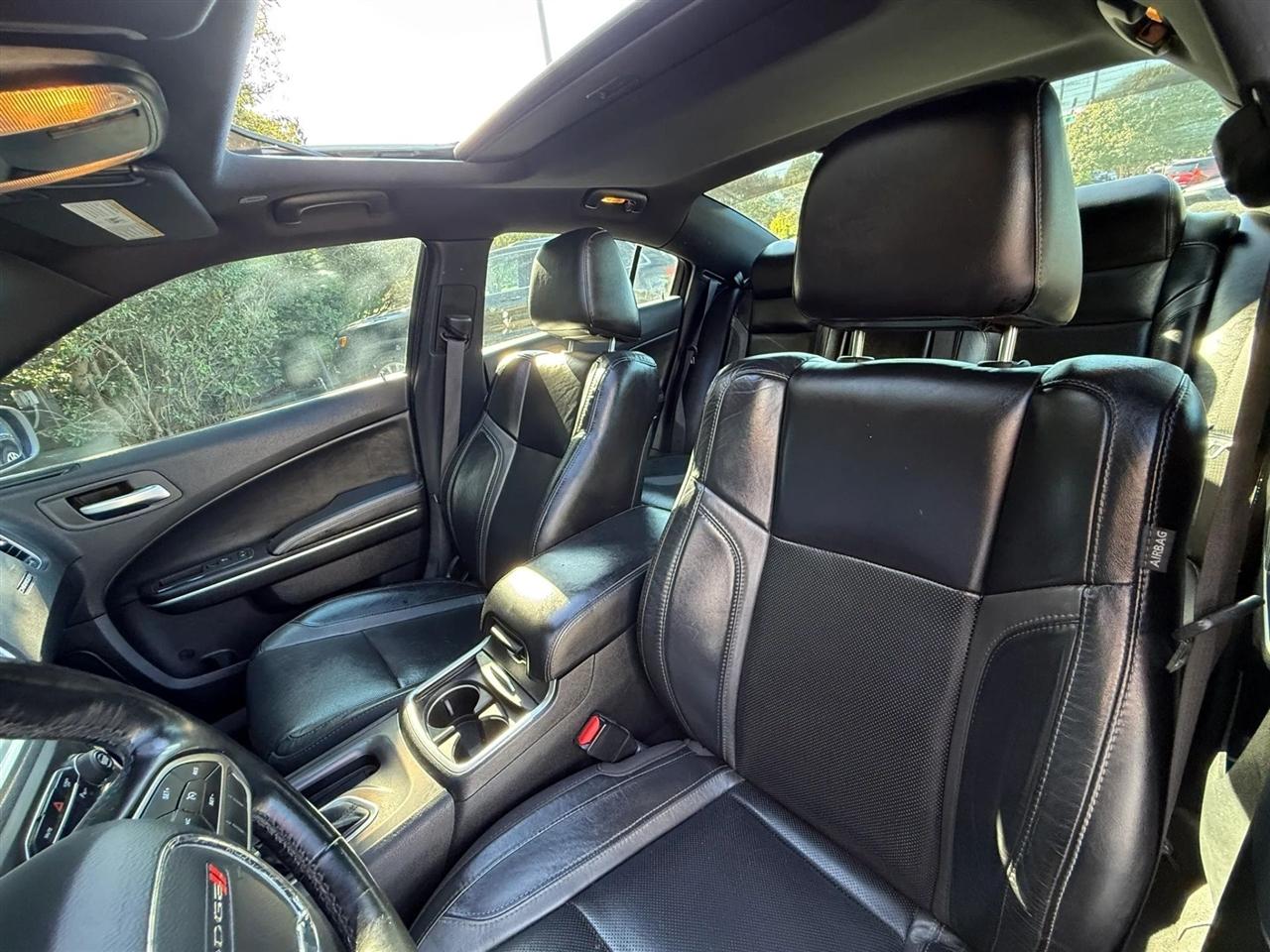 Dodge Charger SXT RWD 2020