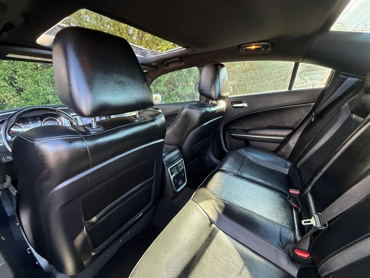 Dodge Charger SXT RWD 2020