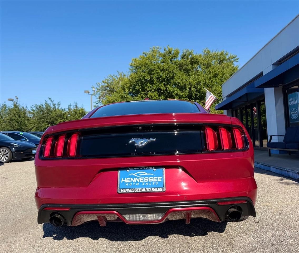 Ford Mustang 2dr Fastback EcoBoost 2015