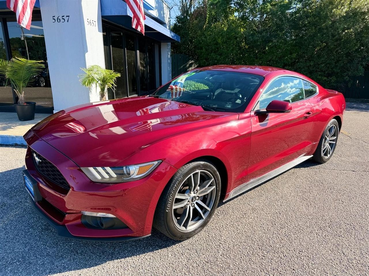 Ford Mustang 2dr Fastback EcoBoost 2015
