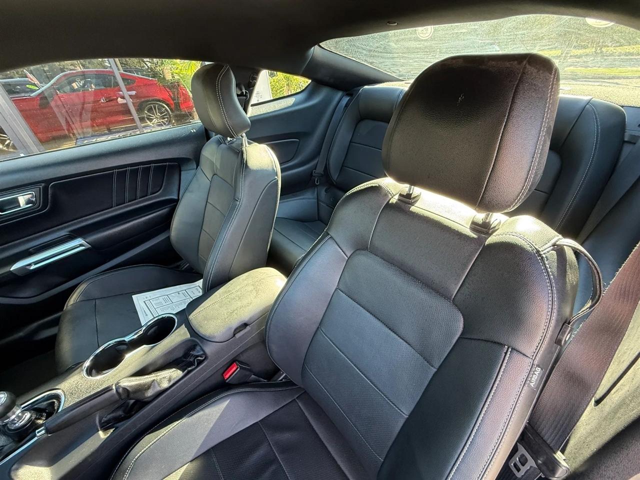 Ford Mustang 2dr Fastback EcoBoost 2015
