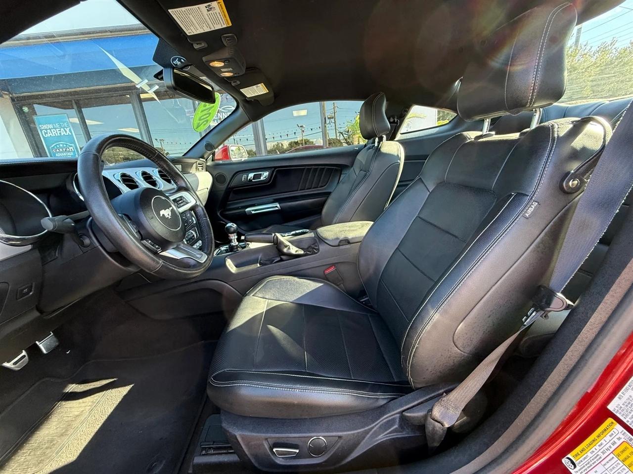 Ford Mustang 2dr Fastback EcoBoost 2015