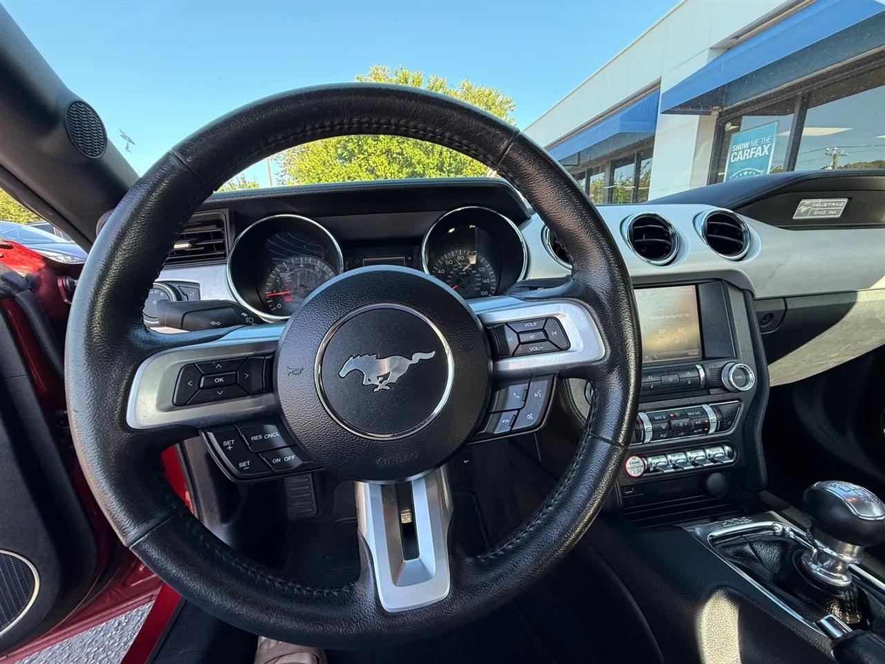 Ford Mustang 2dr Fastback EcoBoost 2015