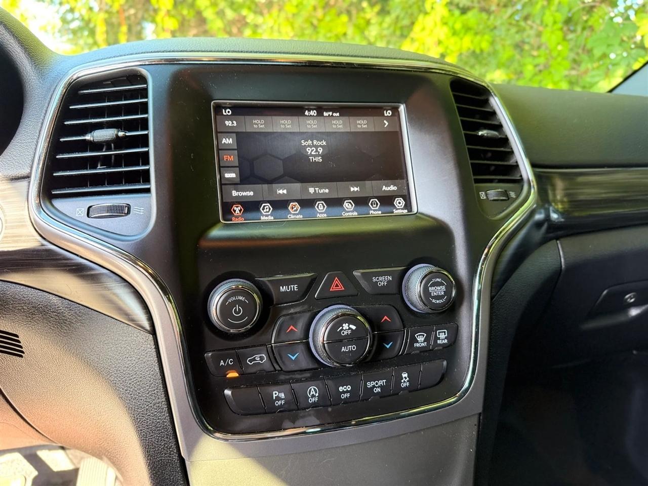 Jeep Grand Cherokee Laredo E 4x4 2021
