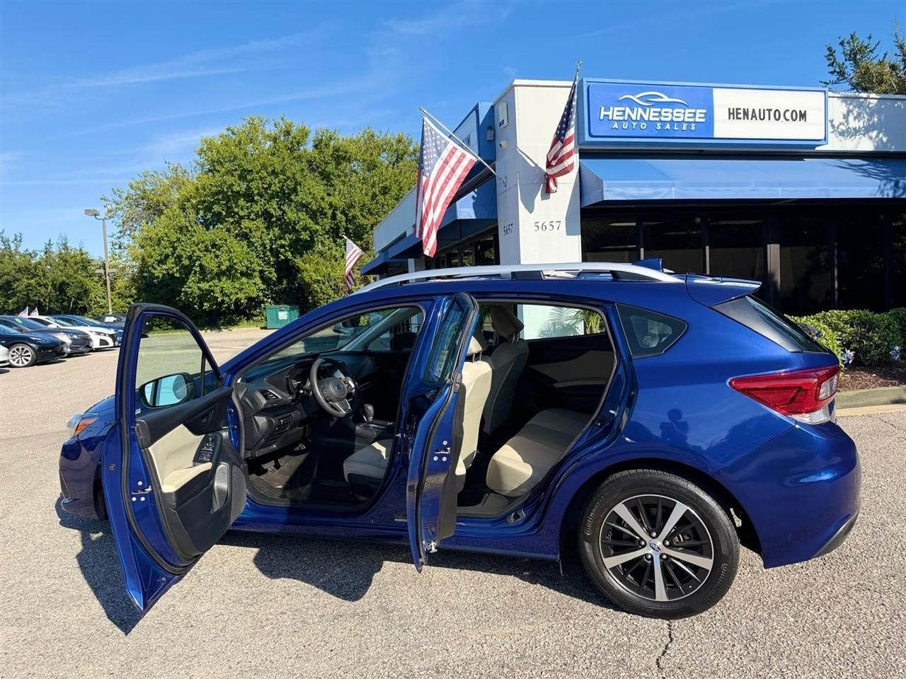 Subaru Impreza Premium 5-door CVT 2022