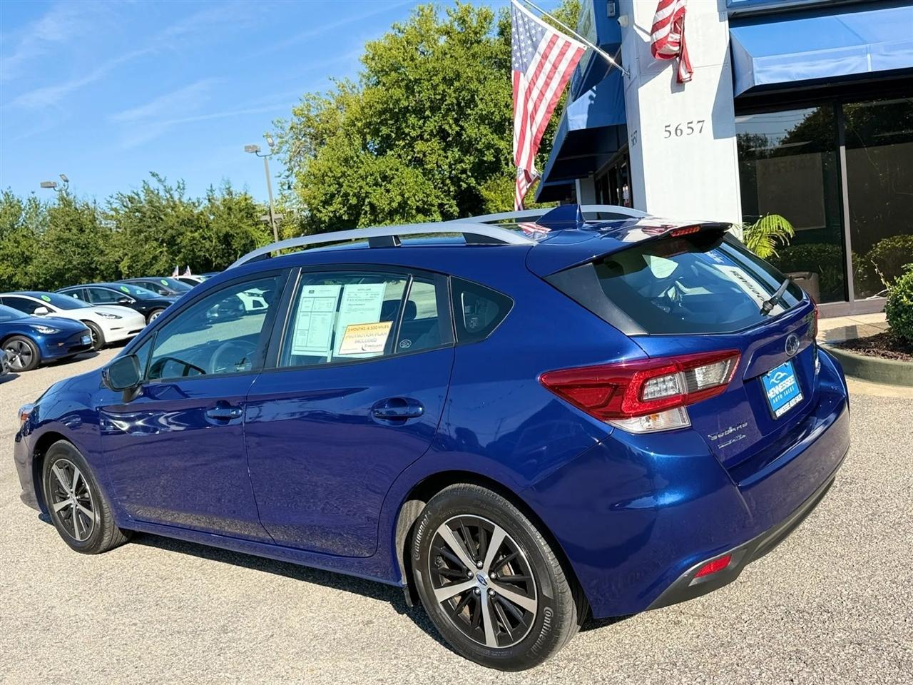 Subaru Impreza Premium 5-door CVT 2022