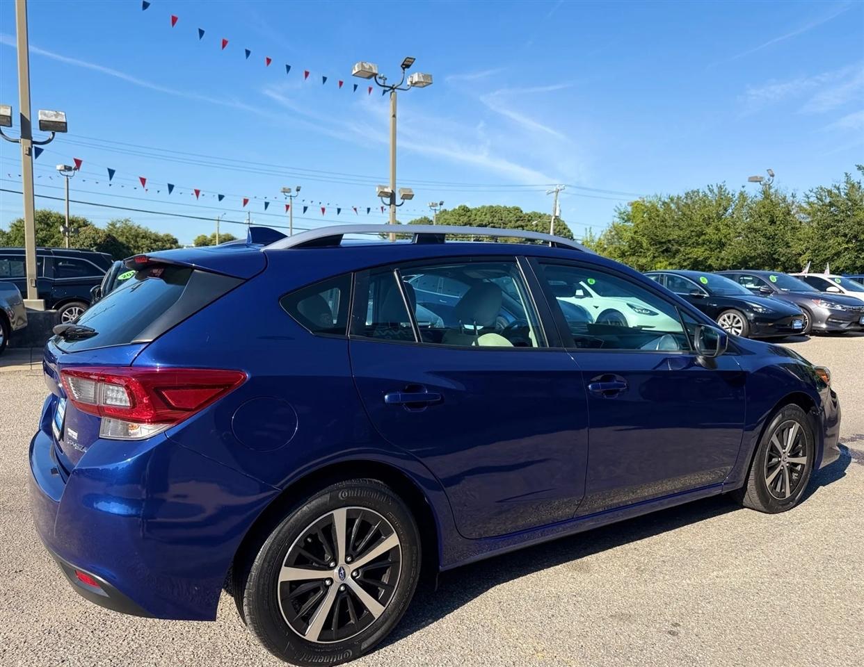 Subaru Impreza Premium 5-door CVT 2022
