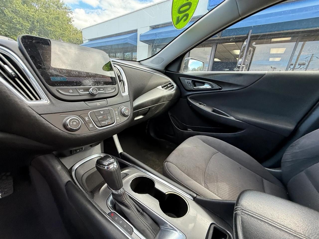 Chevrolet Malibu 4dr Sdn LT w/1LT 2018
