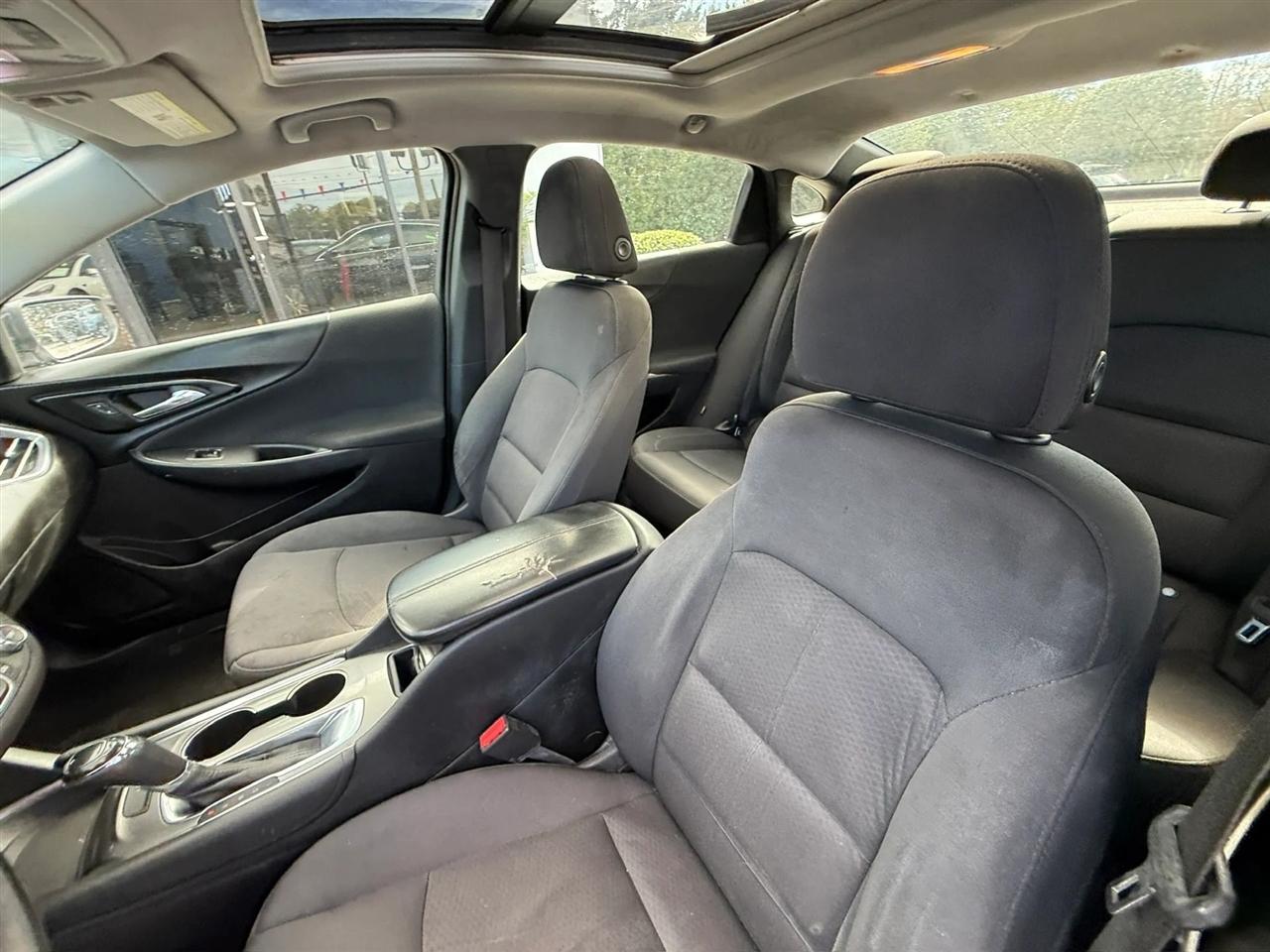 Chevrolet Malibu 4dr Sdn LT w/1LT 2018