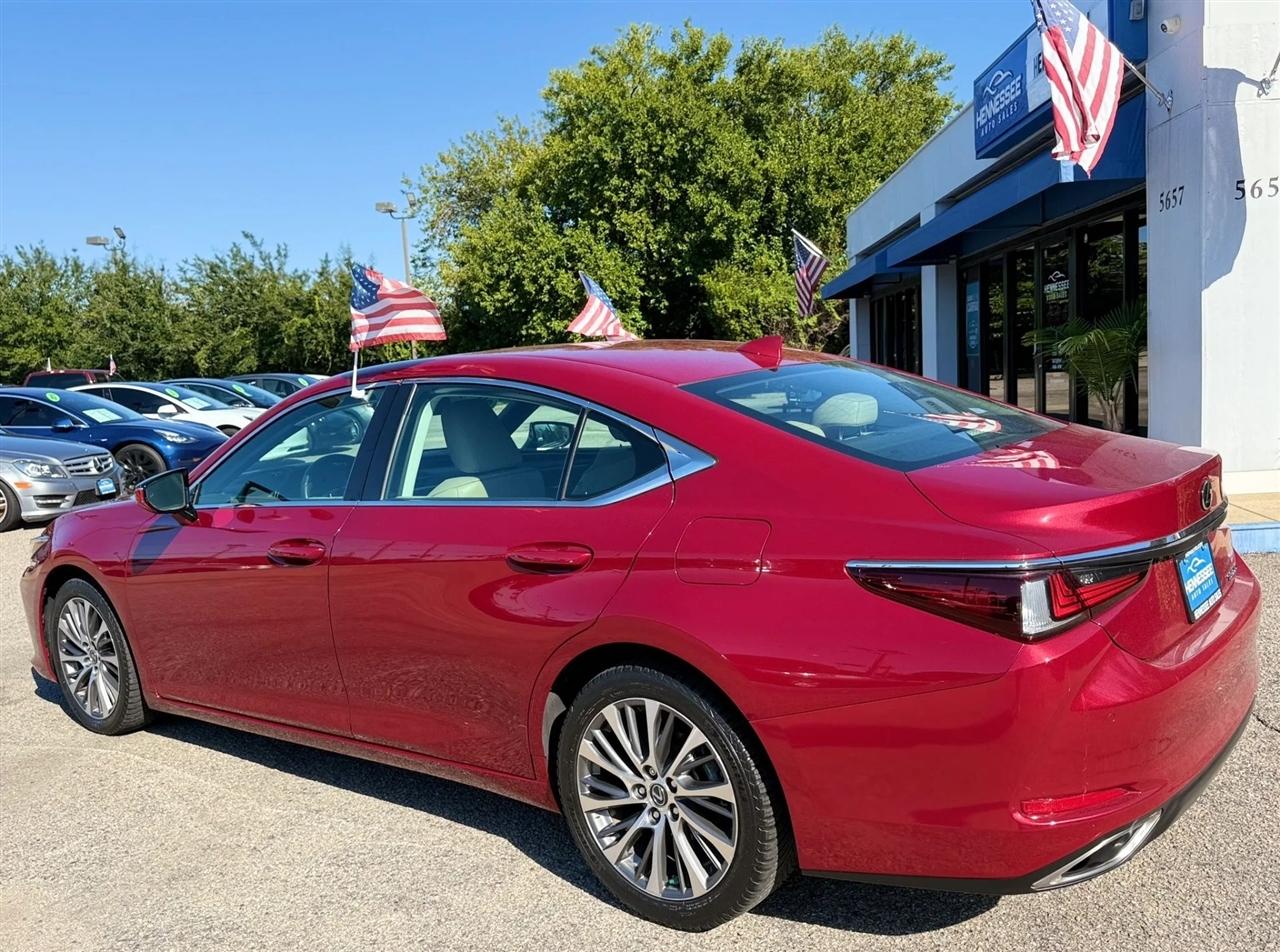 Lexus ES ES 350 FWD 2019