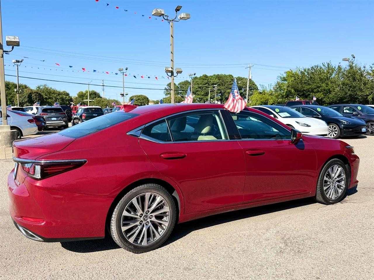 Lexus ES ES 350 FWD 2019