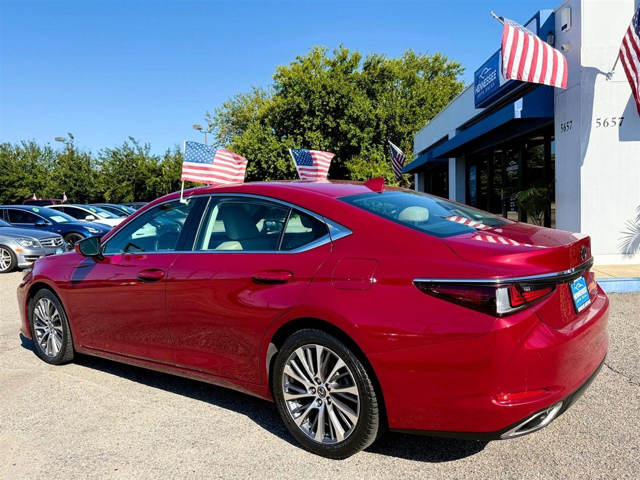 Lexus ES ES 350 FWD 2019